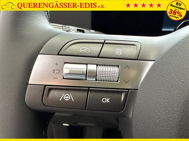 Hyundai / KONA / Schwarz / / / NAVI KLIMAAUTOMATIK PDC v+h RFK