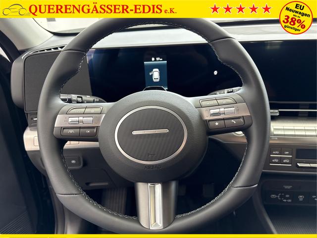 Hyundai / KONA / Schwarz / / / NAVI KLIMAAUTOMATIK PDC v+h RFK