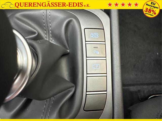 Hyundai / KONA / Schwarz / / / NAVI KLIMAAUTOMATIK PDC v+h RFK