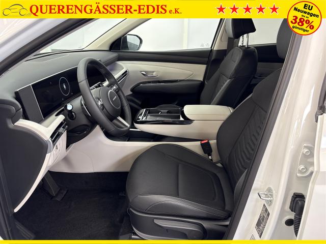 Hyundai / TUCSON / Weiß / / / PANO SHZ v+h 18 ALU