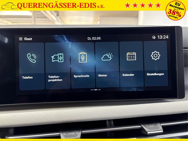 Hyundai / TUCSON / Weiß / / / PANO SHZ v+h 18 ALU