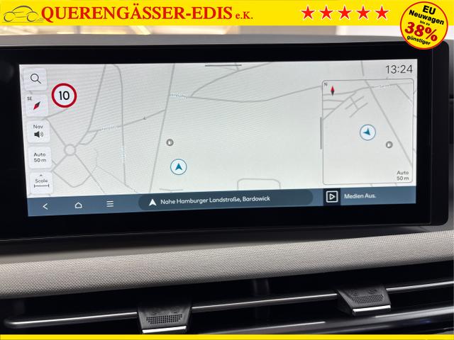 Hyundai / TUCSON / Weiß / / / PANO SHZ v+h 18 ALU