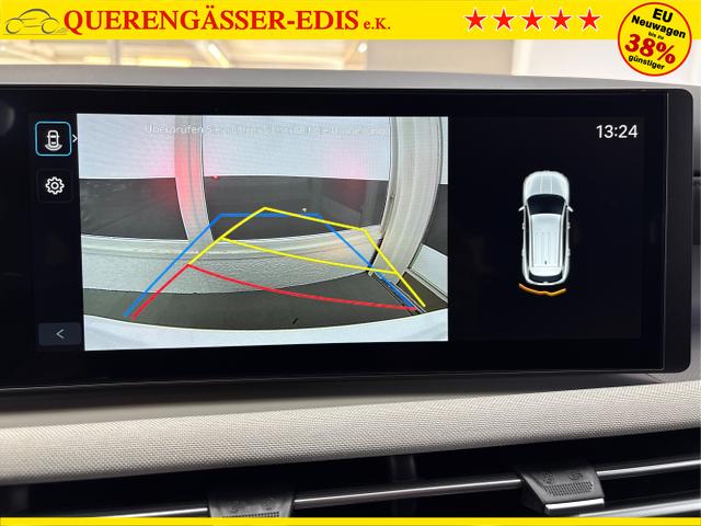 Hyundai / TUCSON / Weiß / / / PANO SHZ v+h 18 ALU