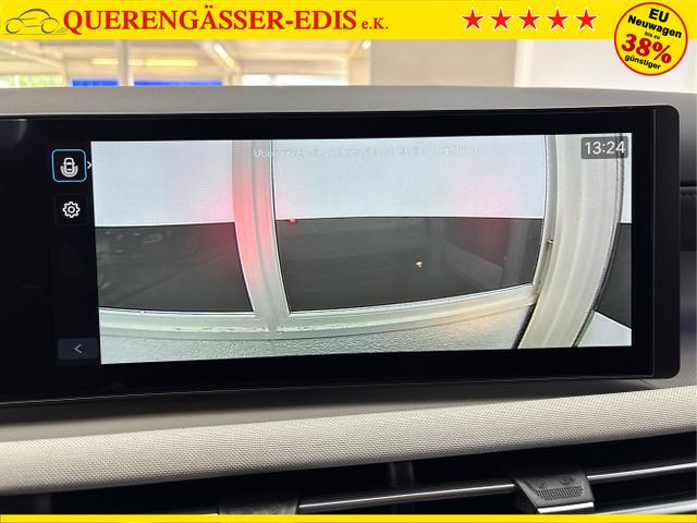 Hyundai / TUCSON / Weiß / / / PANO SHZ v+h 18 ALU