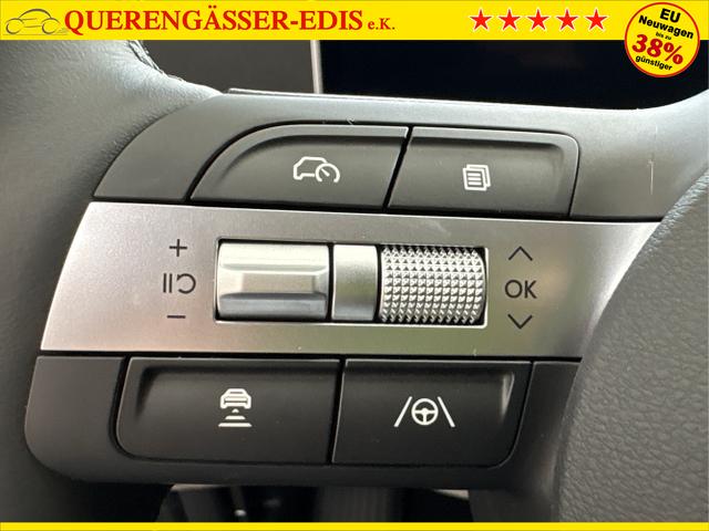 Hyundai / TUCSON / Weiß / / / PANO SHZ v+h 18 ALU