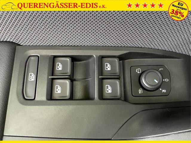 Seat / Leon / Blau / / / 1.5 TSI SHZ ACC RFK PDC 