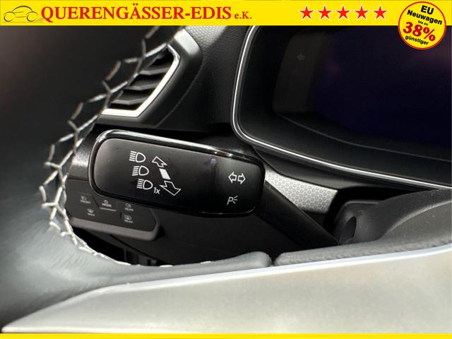 Seat / Leon / Blau / / / 1.5 TSI SHZ ACC RFK PDC 
