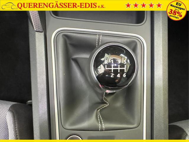 Seat / Leon / Blau / / / 1.5 TSI SHZ ACC RFK PDC 