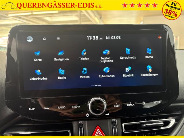Hyundai / i30 / Blau / / / DCT ACC NAVI RFK WP 