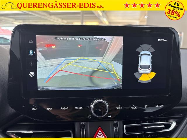 Hyundai / i30 / Blau / / / DCT ACC NAVI RFK WP 