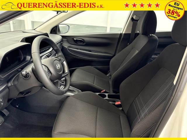 Hyundai / BAYON / Weiß / / / DCT NAVI RFK PDC 