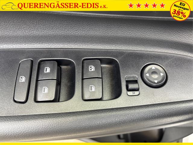 Hyundai / BAYON / Weiß / / / DCT NAVI RFK PDC 