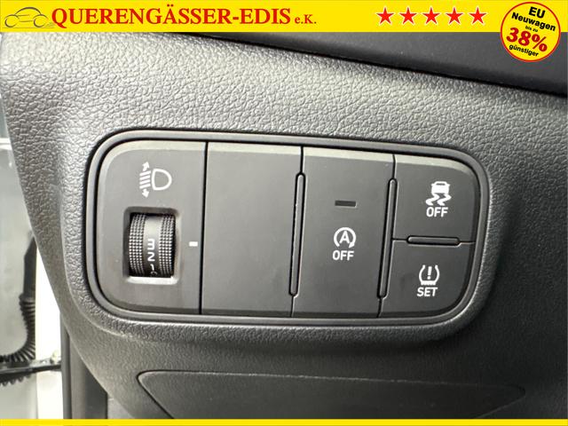 Hyundai / BAYON / Weiß / / / DCT NAVI RFK PDC 