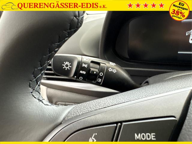 Hyundai / BAYON / Weiß / / / DCT NAVI RFK PDC 