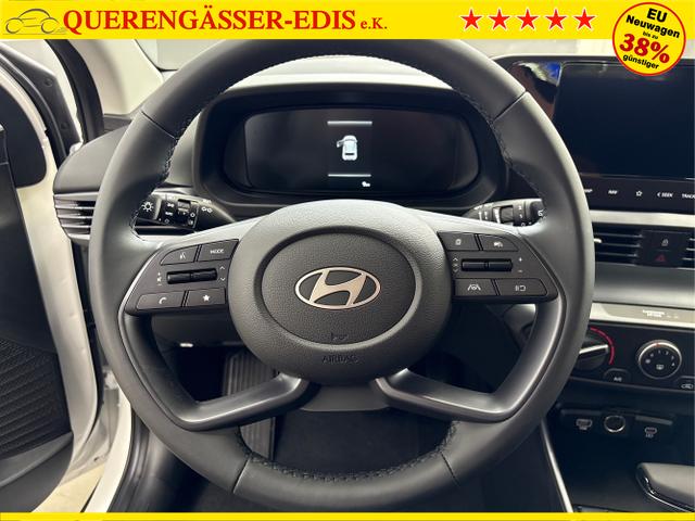 Hyundai / BAYON / Weiß / / / DCT NAVI RFK PDC 