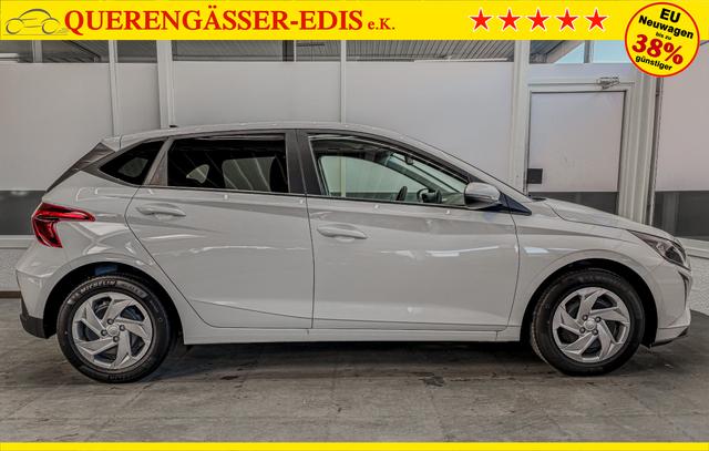 Hyundai i20 COMFORT FL NAVI RFK TEMPOMAT 