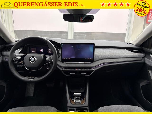 Skoda Octavia Combi SELECTION 1.5 MHEV AHK DSG NAVI ACC SHZ RFK 