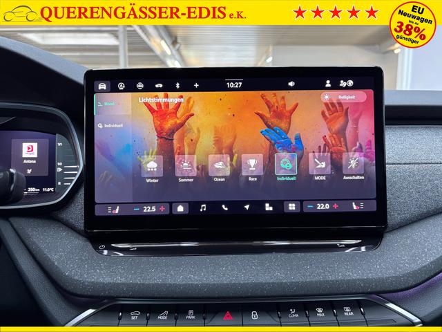Skoda Octavia Combi SELECTION 1.5 MHEV AHK DSG NAVI ACC SHZ RFK 