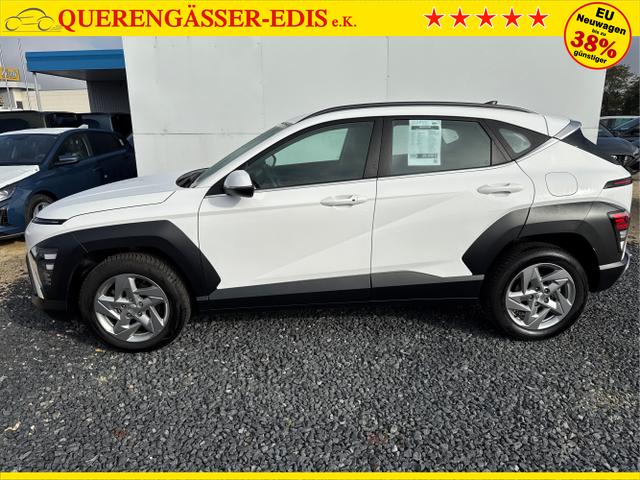 Hyundai / KONA / Weiß / / / DCT 198PS NAVI SHZ ACC PDC v+h 