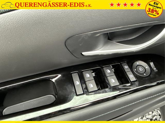 Hyundai / TUCSON / Weiß / / / MHEV DCT ACC SHZ 360 MATRIX KRELL 