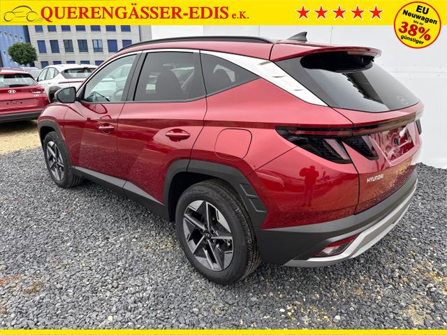 Hyundai / TUCSON / Rot / / / DCT ACC SHZ NAVI PDC RFK