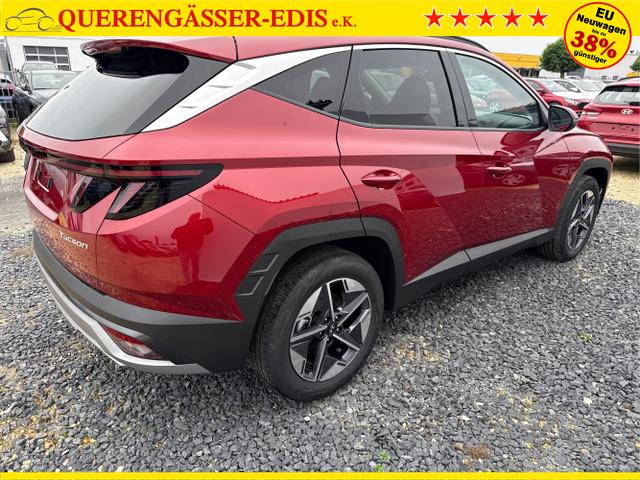 Hyundai / TUCSON / Rot / / / DCT ACC SHZ NAVI PDC RFK