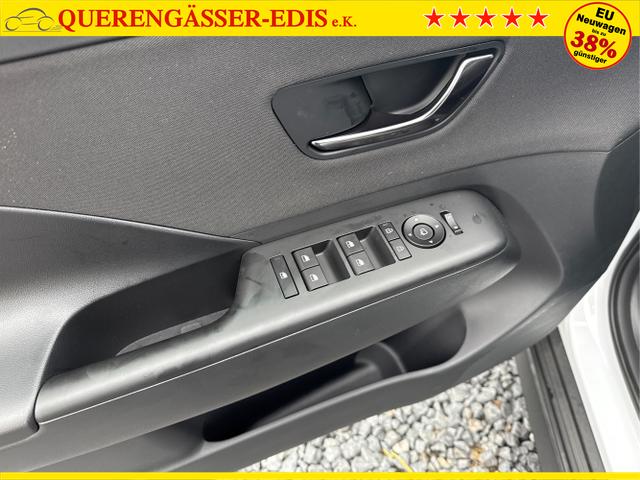 Hyundai / KONA / Weiß / / / 1.6 T-GDi DCT N-LINE SHZ NAVI ACC RFK
