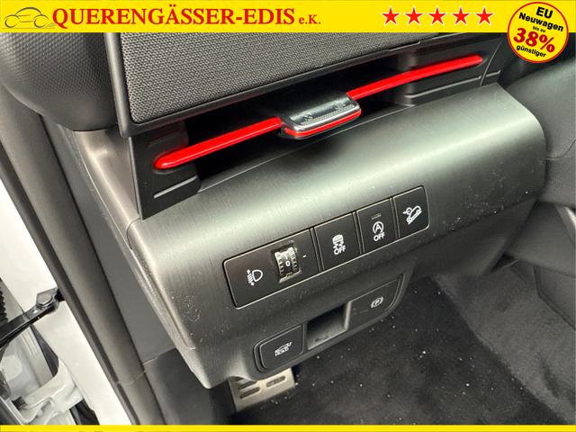 Hyundai / KONA / Weiß / / / 1.6 T-GDi DCT N-LINE SHZ NAVI ACC RFK