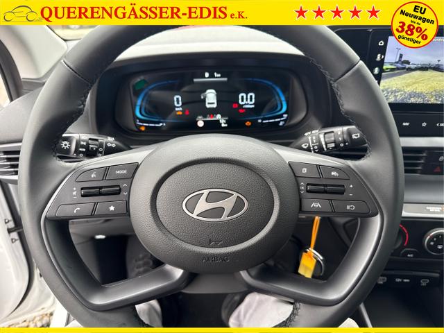 Hyundai / BAYON / Weiß / / / NAVI RFK PDC TEMPOMAT 