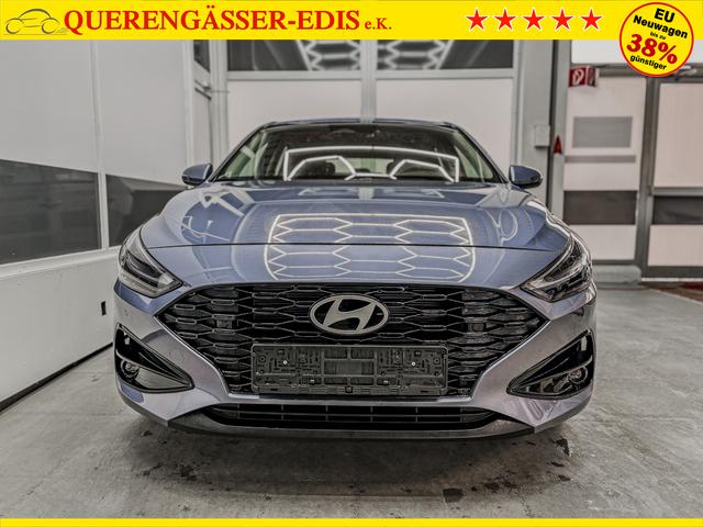 Hyundai i30 STYLE NAVI LED RFK PDC 