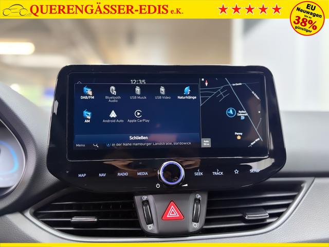 Hyundai i30 STYLE NAVI LED RFK PDC 