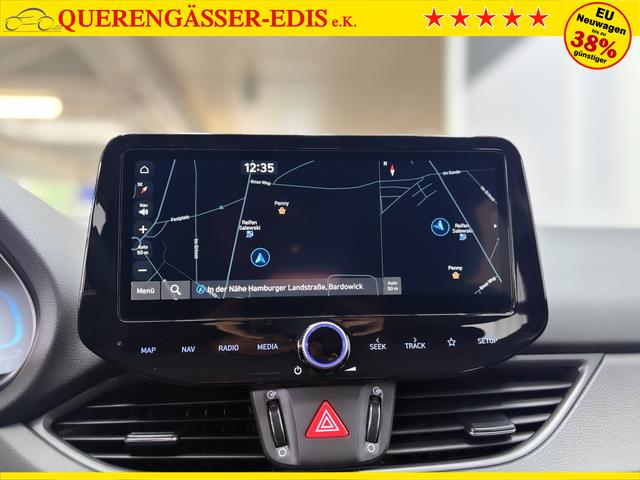 Hyundai i30 STYLE NAVI LED RFK PDC 