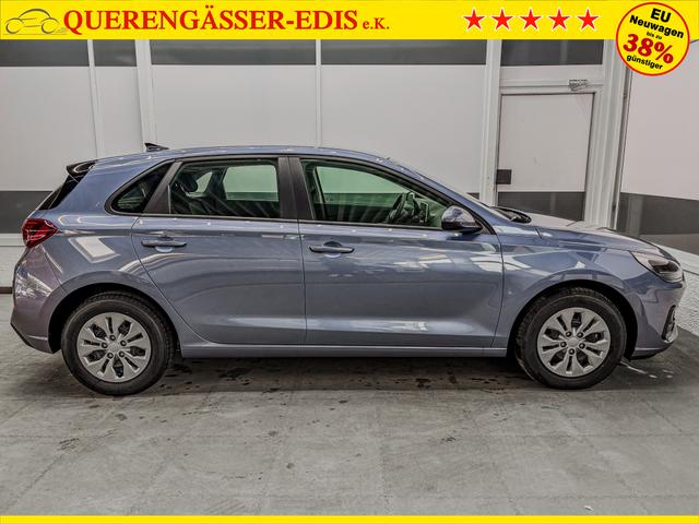 Hyundai i30 STYLE NAVI LED RFK PDC 