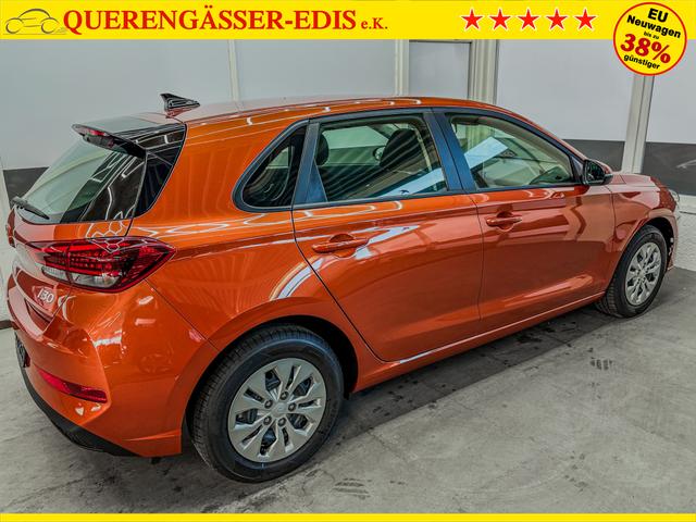 Hyundai i30 STYLE NAVI LED RFK PDC 