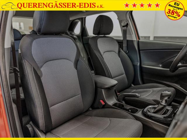 Hyundai i30 STYLE NAVI LED RFK PDC 