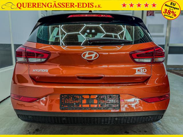 Hyundai i30 STYLE NAVI LED RFK PDC 