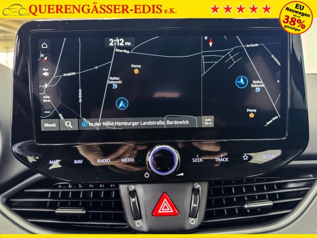 Hyundai i30 STYLE NAVI LED RFK PDC 