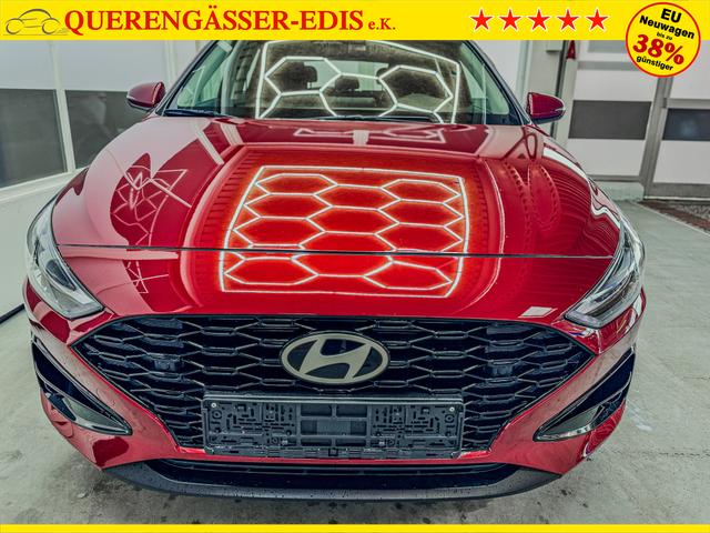 Hyundai i30 STYLE NAVI LED RFK PDC 