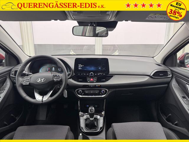 Hyundai i30 STYLE NAVI LED RFK PDC 