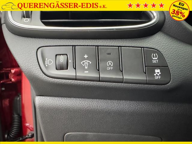 Hyundai i30 STYLE NAVI LED RFK PDC 