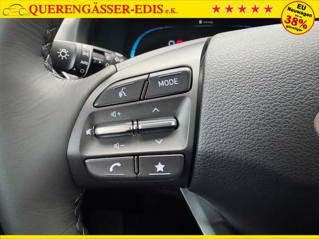 Hyundai i30 STYLE NAVI LED RFK PDC 