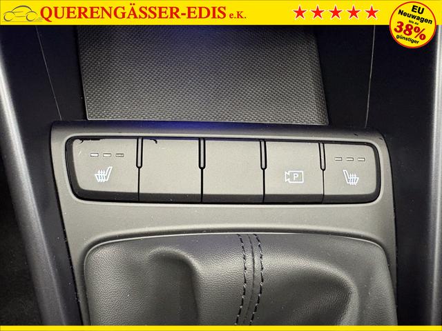 Hyundai BAYON COMFORT FL SHZ LED NAVI RFK PDC TEMPOMAT 