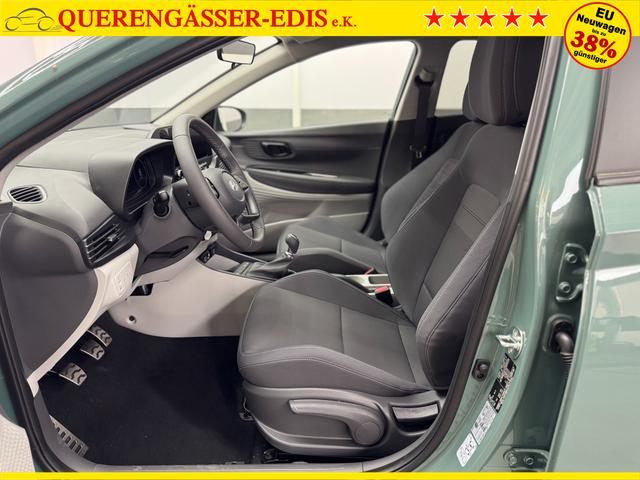 Hyundai BAYON COMFORT FL SHZ LED NAVI RFK PDC TEMPOMAT 