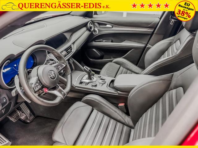 Alfa Romeo Stelvio QUADRIFOGLIO VERDE AKRAPOVIC Technologie-Paket 