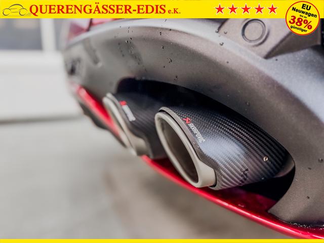 Alfa Romeo Stelvio QUADRIFOGLIO VERDE AKRAPOVIC Technologie-Paket 