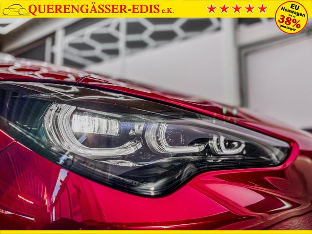 Alfa Romeo Stelvio QUADRIFOGLIO VERDE AKRAPOVIC Technologie-Paket 