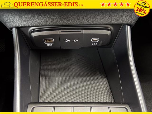 Hyundai BAYON LIFE FL NAVI RFK PDC TEMPOMAT 