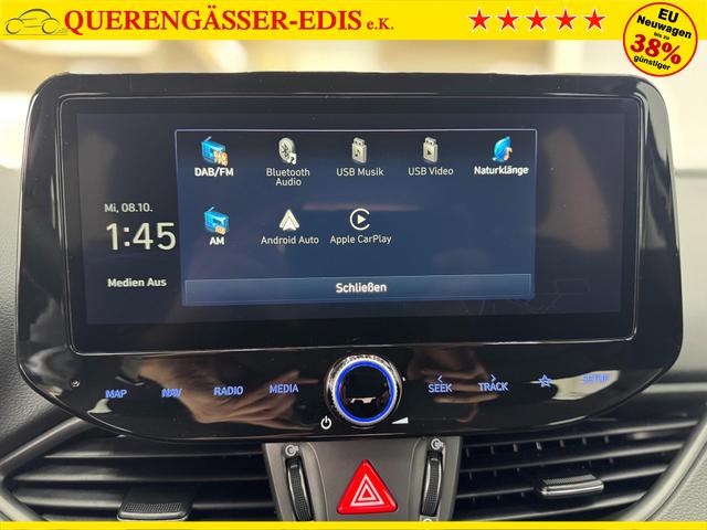 Hyundai i30 STYLE NAVI LED RFK PDC 