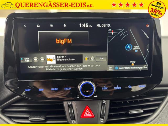 Hyundai i30 STYLE NAVI LED RFK PDC 