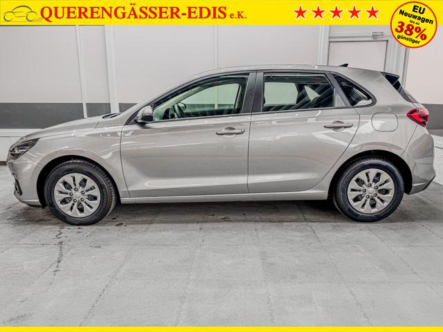 Hyundai i30 STYLE NAVI LED RFK PDC 